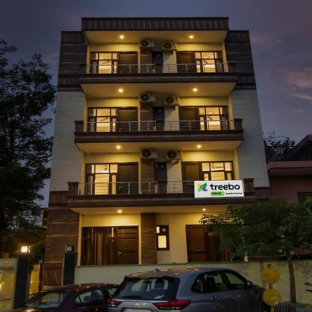 Treebo Swastika Premium Noida Exterior foto