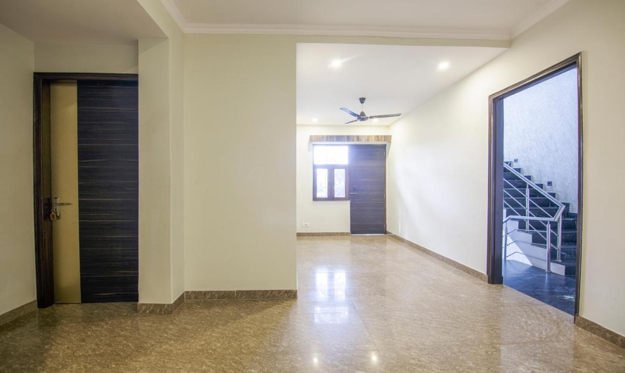 Treebo Swastika Premium Noida Exterior foto