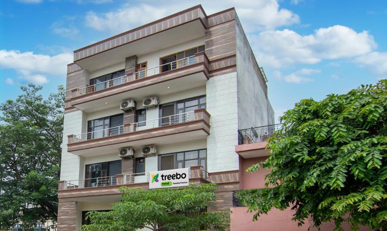 Treebo Swastika Premium Noida Exterior foto