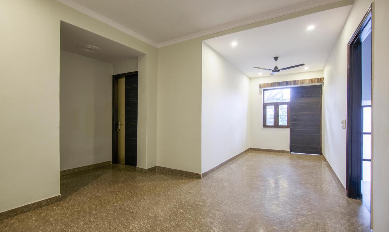 Treebo Swastika Premium Noida Exterior foto